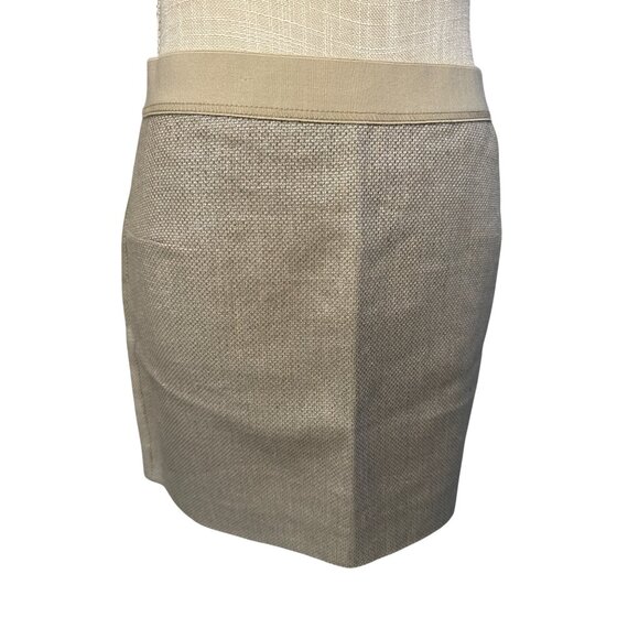 Tan Textured Mini Skirt With Back Zipper Closure Size 8 - Picture 1 of 9